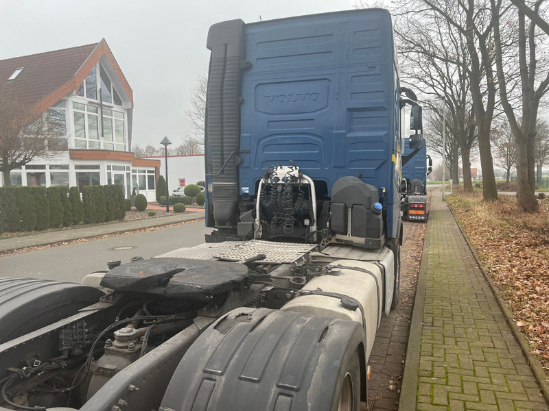 Volvo FH460 G.Haus/Hochdach 1-Hand Kipperhy - Cabeza tractora: foto 4 Volvo FH460 G.Haus/Hochdach 1-Hand Kipperhy - Cabeza tractora: foto 4