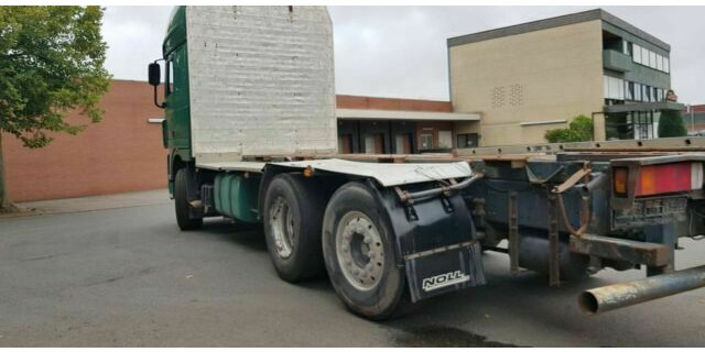 DAF XF105-460Super Spacs Cap G.Haus/Hoch Retarder - Camión forestal: foto 5 DAF XF105-460Super Spacs Cap G.Haus/Hoch Retarder - Camión forestal: foto 5