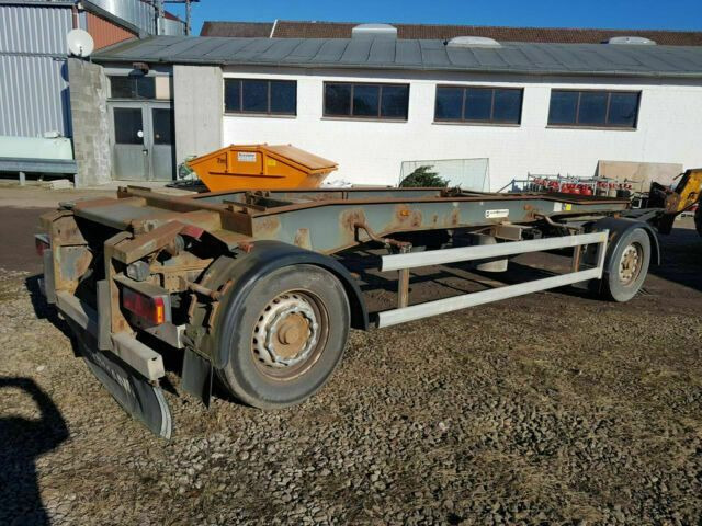 Huffermann HSA 1870 Abrollanhänger Deutsche Maschine - Remolque multilift/ Portacontenedores de cadenas: foto 2 Huffermann HSA 1870 Abrollanhänger Deutsche Maschine - Remolque multilift/ Portacontenedores de cadenas: foto 2