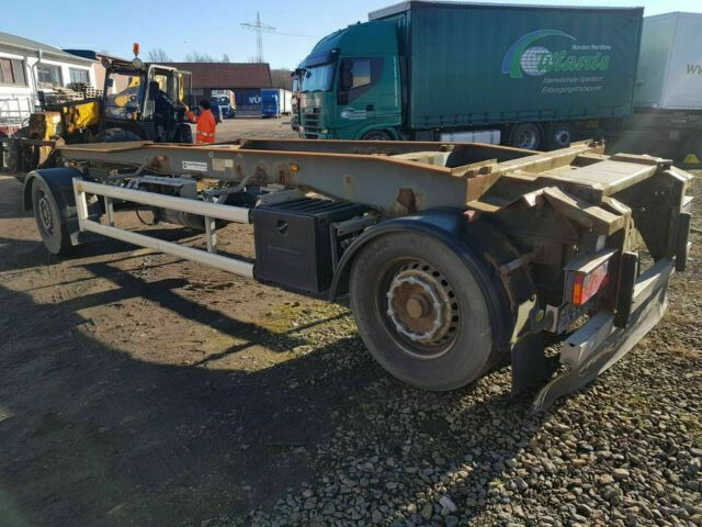 Huffermann HSA 1870 Abrollanhänger Deutsche Maschine - Remolque multilift/ Portacontenedores de cadenas: foto 4 Huffermann HSA 1870 Abrollanhänger Deutsche Maschine - Remolque multilift/ Portacontenedores de cadenas: foto 4