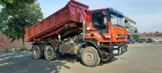 Iveco 260AD500PS 6x4 Blatt/Blatt AHK Retarder - Camión volquete: foto 3 Iveco 260AD500PS 6x4 Blatt/Blatt AHK Retarder - Camión volquete: foto 3