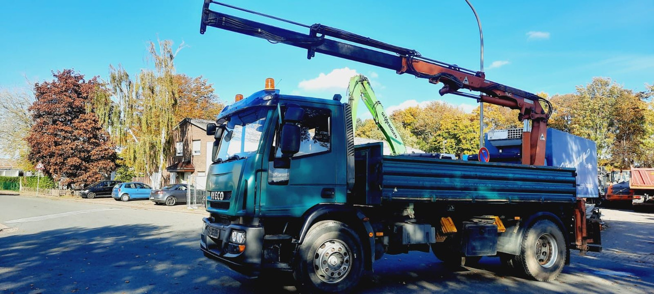 Iveco ML180E28K 4x2 mit Kran/Funk/Greifer - Camión volquete, Camión grúa: foto 3 Iveco ML180E28K 4x2 mit Kran/Funk/Greifer - Camión volquete, Camión grúa: foto 3