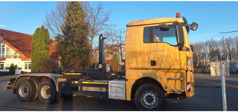 MAN 26.480 TGX - Camión multibasculante: foto 1 MAN 26.480 TGX - Camión multibasculante: foto 1