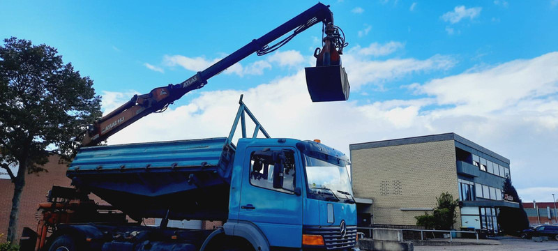 Camión volquete, Camión grúa Mercedes-Benz 1828K 4x2 Kipper KRAN+Funk/Greifer: foto 7 Camión volquete, Camión grúa Mercedes-Benz 1828K 4x2 Kipper KRAN+Funk/Greifer: foto 7