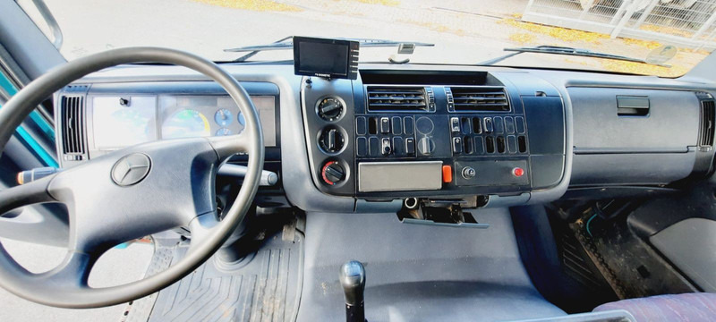 Camión volquete, Camión grúa Mercedes-Benz 1828K 4x2 Kipper KRAN+Funk/Greifer: foto 8 Camión volquete, Camión grúa Mercedes-Benz 1828K 4x2 Kipper KRAN+Funk/Greifer: foto 8