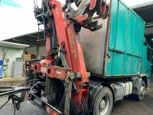 Mercedes-Benz 1841K 4x2 Actros Kipper mit Kran+Greifer - Camión volquete, Camión grúa: foto 5 Mercedes-Benz 1841K 4x2 Actros Kipper mit Kran+Greifer - Camión volquete, Camión grúa: foto 5