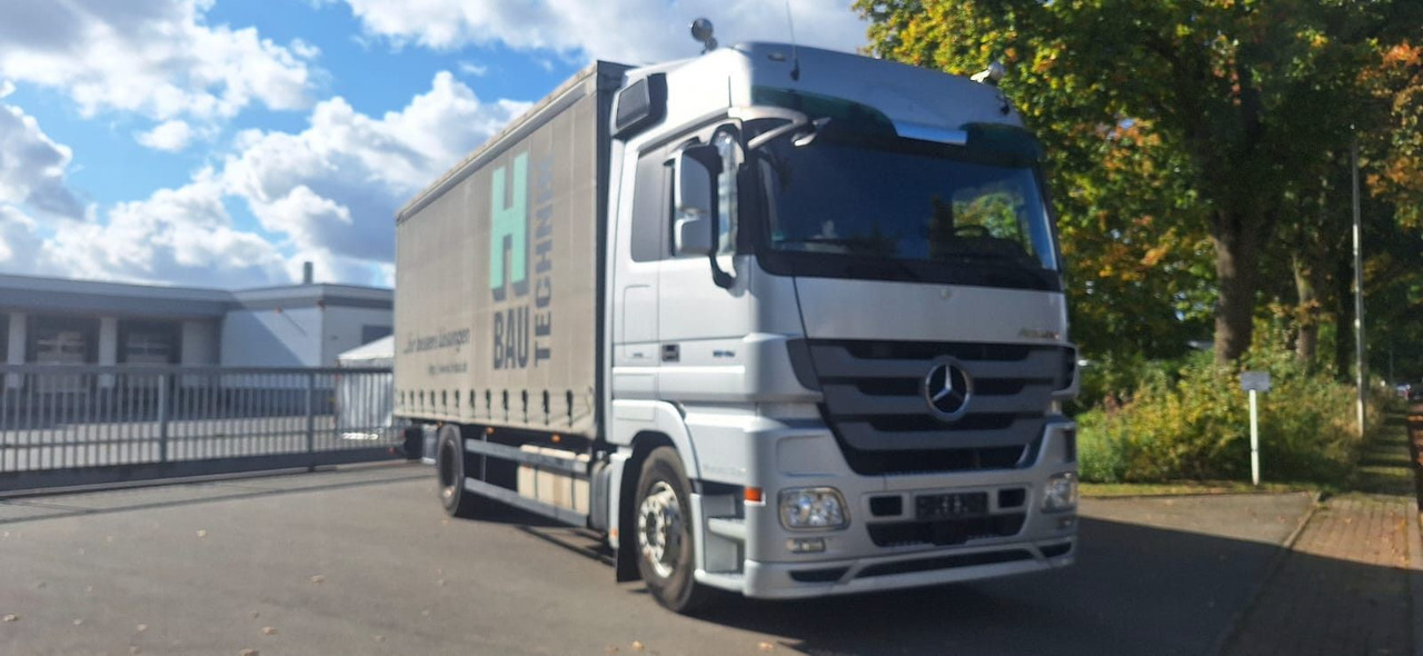 Mercedes-Benz Actros 1846 Plane/Spr. 6-Zyl. 2-Achser - Camión lona: foto 2 Mercedes-Benz Actros 1846 Plane/Spr. 6-Zyl. 2-Achser - Camión lona: foto 2