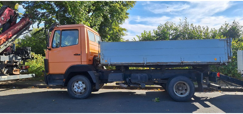 Mercedes-Benz - Camión volquete: foto 1 Mercedes-Benz - Camión volquete: foto 1