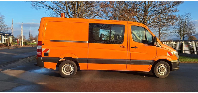 Mercedes-Benz Sprinter 313 CDI Klima Standheizung 6-Sitzer - Furgoneta combi: foto 5 Mercedes-Benz Sprinter 313 CDI Klima Standheizung 6-Sitzer - Furgoneta combi: foto 5