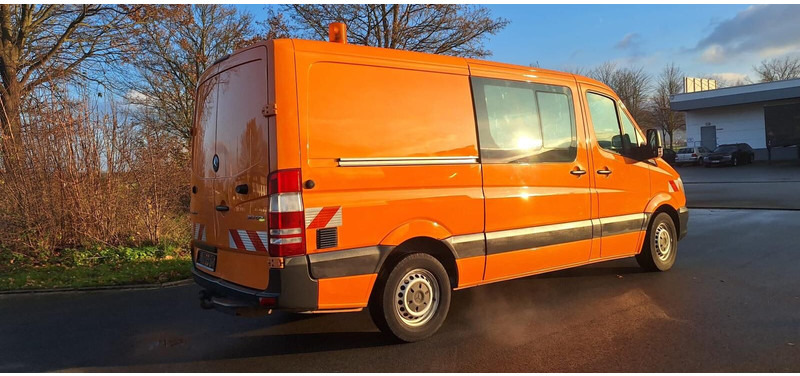 Mercedes-Benz Sprinter 313 CDI Klima Standheizung 6-Sitzer - Furgoneta combi: foto 4 Mercedes-Benz Sprinter 313 CDI Klima Standheizung 6-Sitzer - Furgoneta combi: foto 4