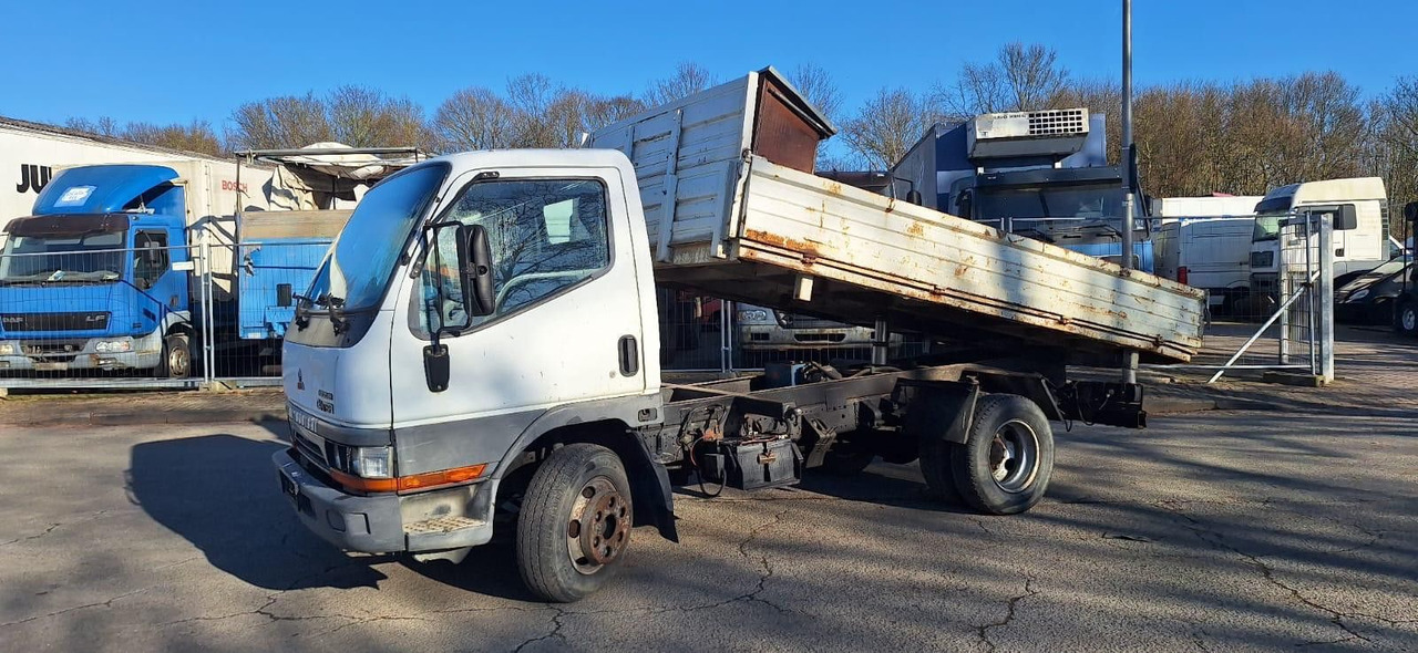 Mitsubishi Canter Kipper - Furgoneta basculante: foto 3 Mitsubishi Canter Kipper - Furgoneta basculante: foto 3
