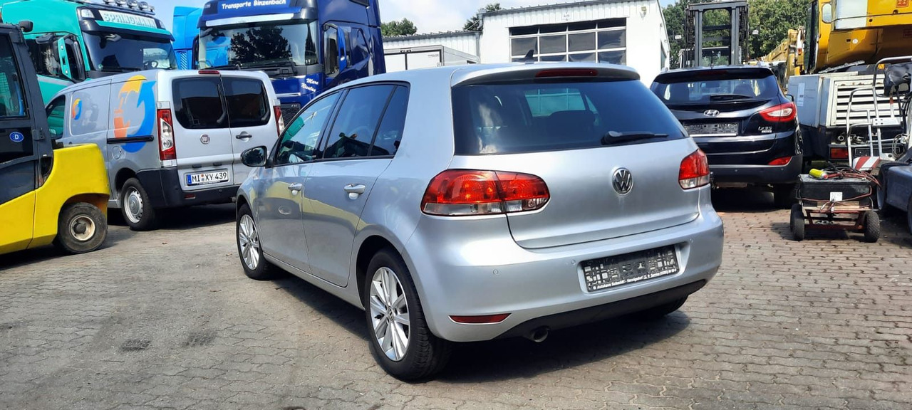Volkswagen Golf - Sedan: foto 2 Volkswagen Golf - Sedan: foto 2