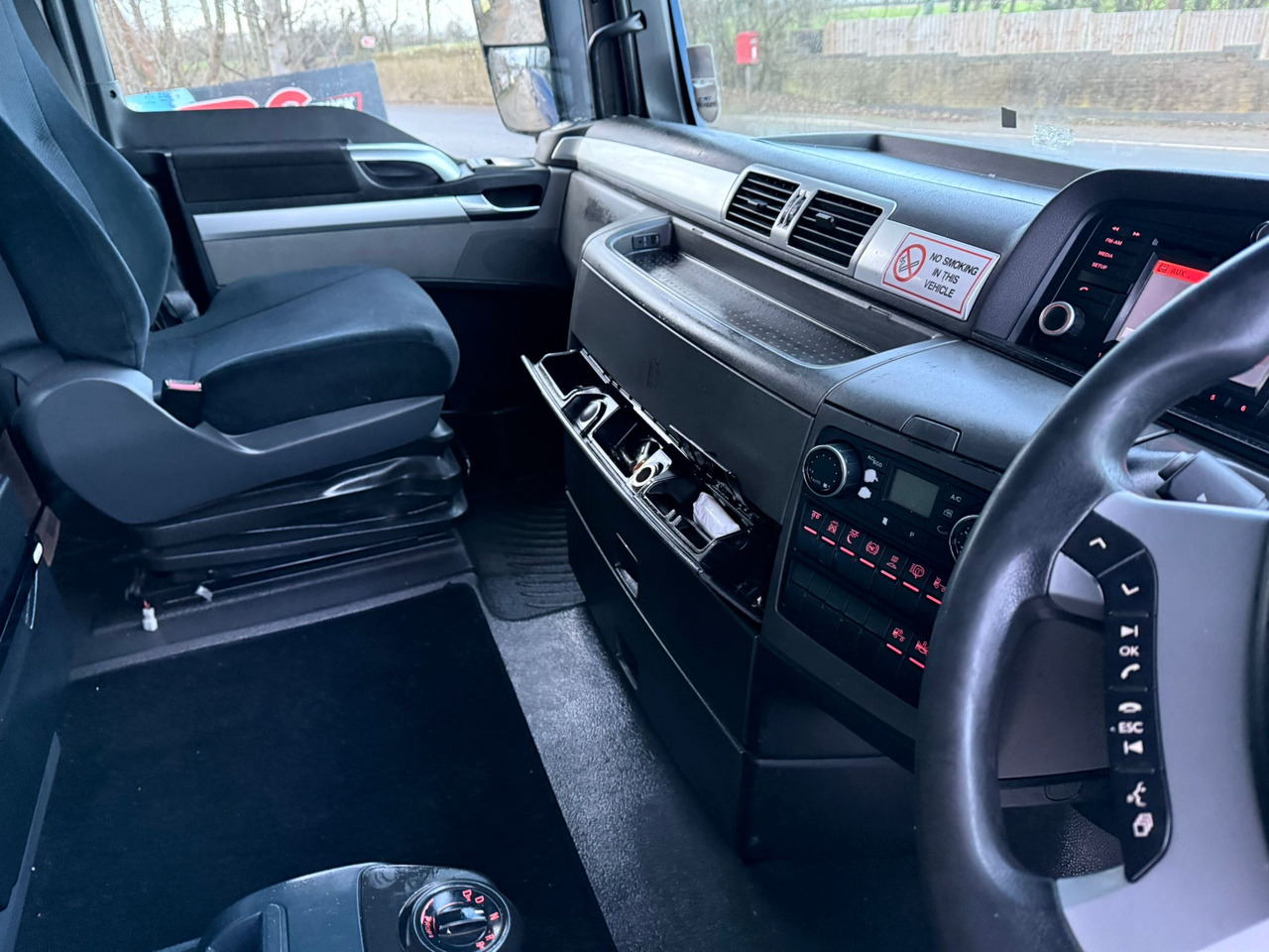 Cabeza tractora 2015 MAN TGX 26 Tractor Unit: foto 35