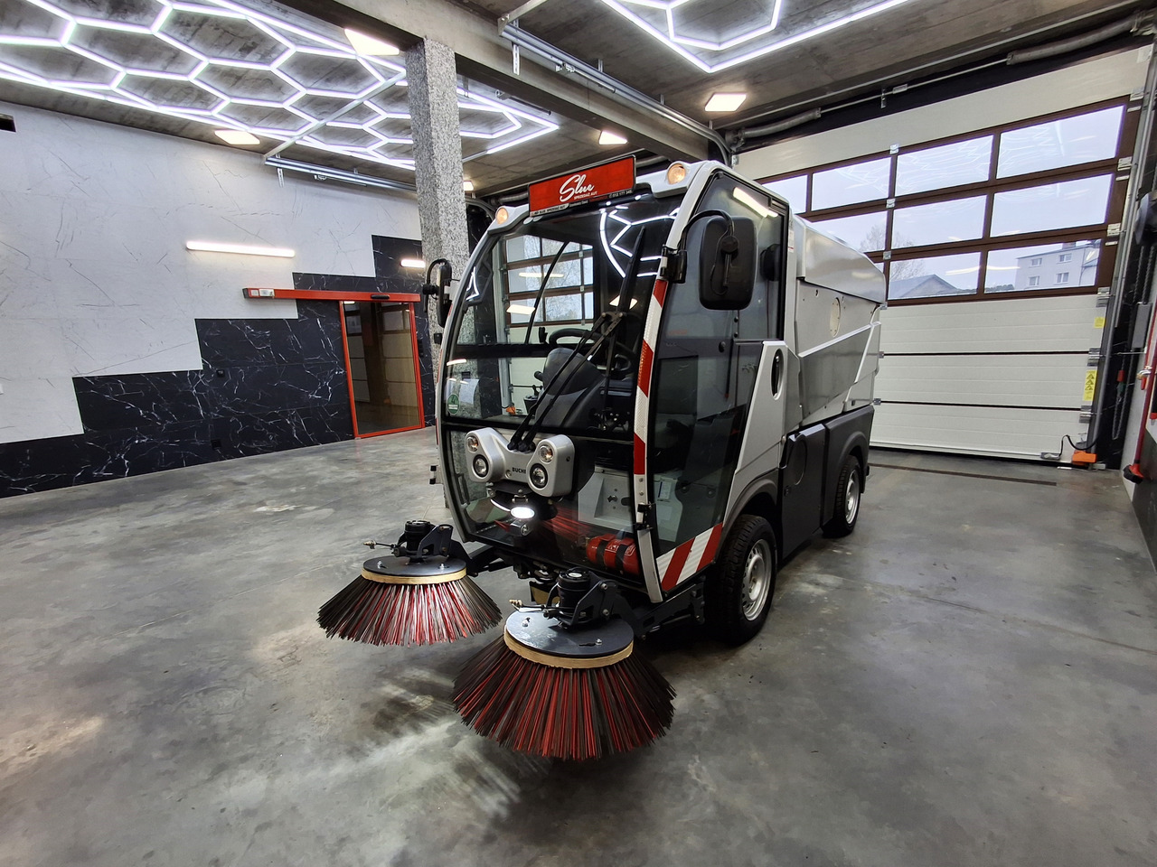 Bucher CityCat 1000 Zamiatarka Kehrmaschine PM10 - Barredora vial: foto 2 Bucher CityCat 1000 Zamiatarka Kehrmaschine PM10 - Barredora vial: foto 2