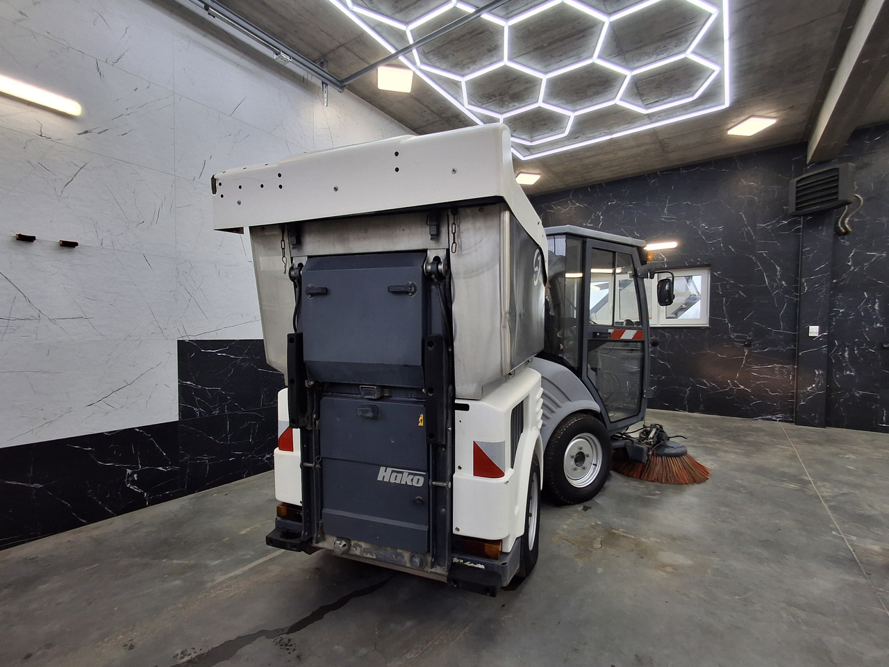 Barredora vial Hako Citymaster 1200 Zamiatarka Kehrmaschine Diesel: foto 8