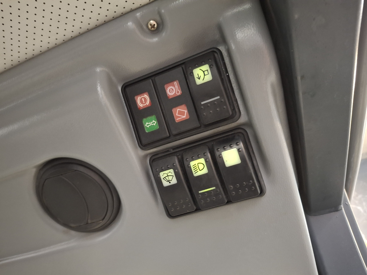 Barredora vial Hako Citymaster 1200 Zamiatarka Kehrmaschine Diesel: foto 14