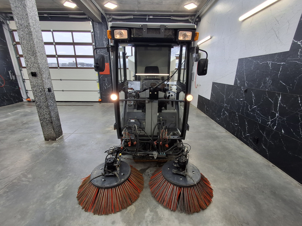 Barredora vial Hako Citymaster 1200 Zamiatarka Kehrmaschine Diesel: foto 7