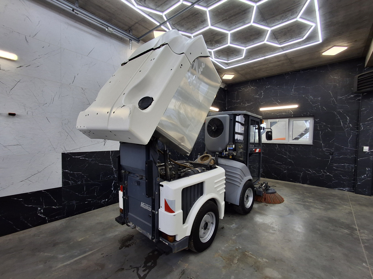 Barredora vial Hako Citymaster 1200 Zamiatarka Kehrmaschine Diesel: foto 22