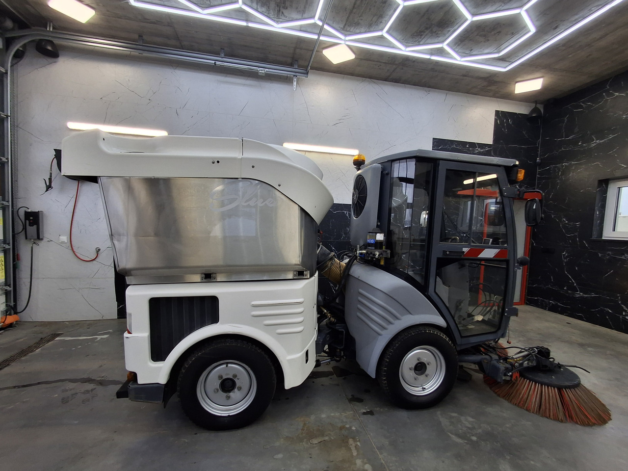 Barredora vial Hako Citymaster 1200 Zamiatarka Kehrmaschine Diesel: foto 6