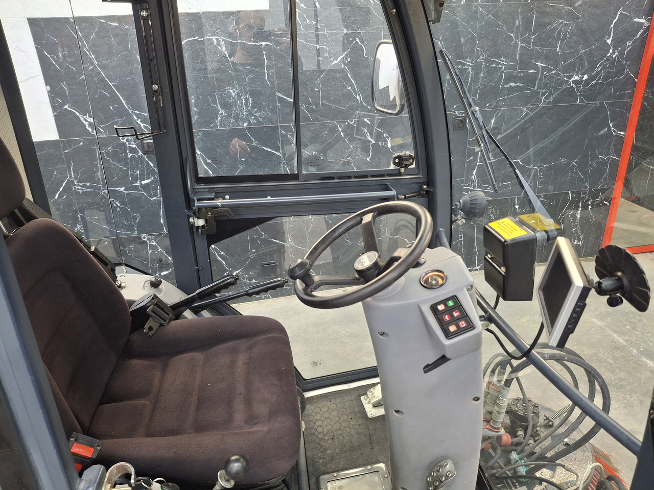 Barredora vial Hako Citymaster 1200 Zamiatarka Kehrmaschine Diesel: foto 11