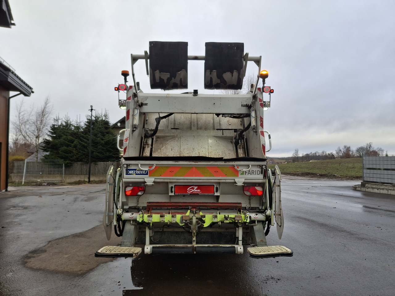 Renault D12 Truck Śmieciarka Müllwagen Garbage Truck FARID Euro 6 - Camión de basura: foto 4 Renault D12 Truck Śmieciarka Müllwagen Garbage Truck FARID Euro 6 - Camión de basura: foto 4