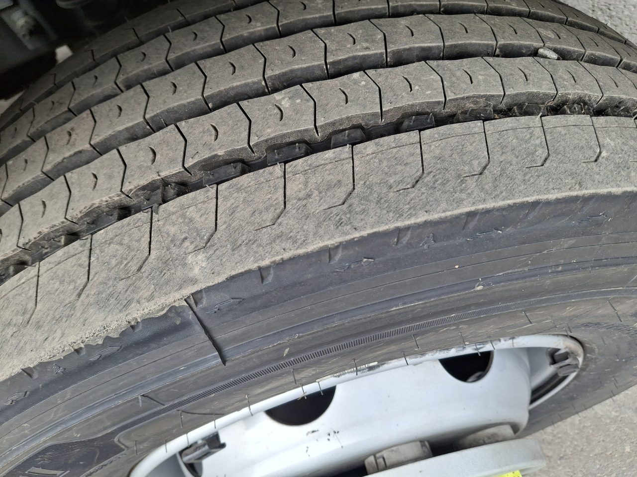 Distribuidor de asfalto Renault D16: foto 16