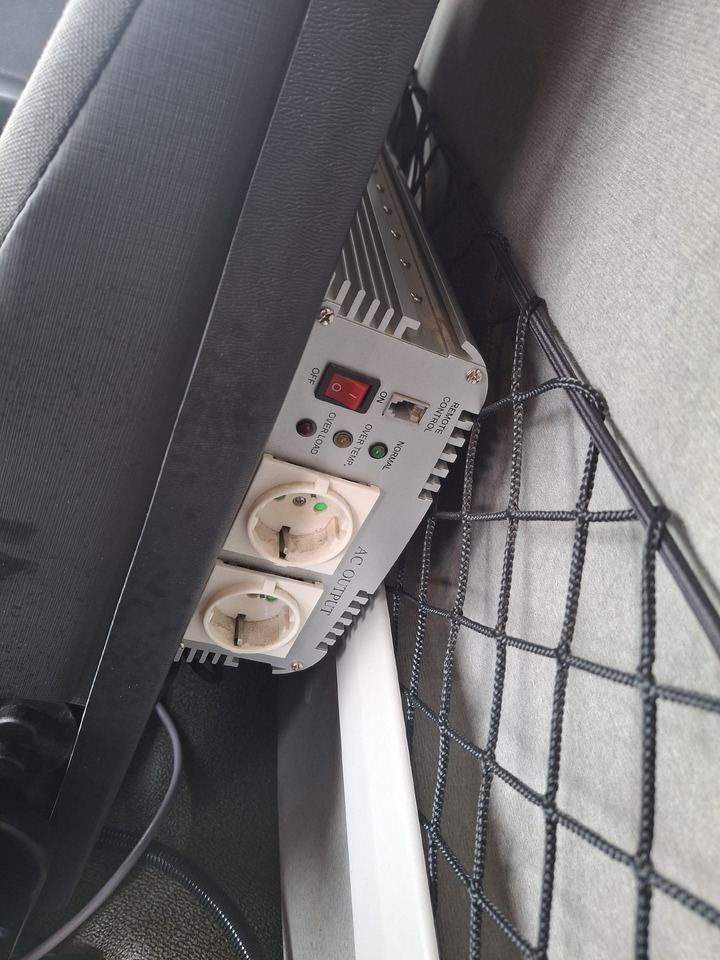 Distribuidor de asfalto Renault D16: foto 28