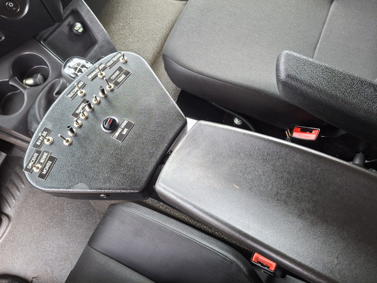 Distribuidor de asfalto Renault D16: foto 26