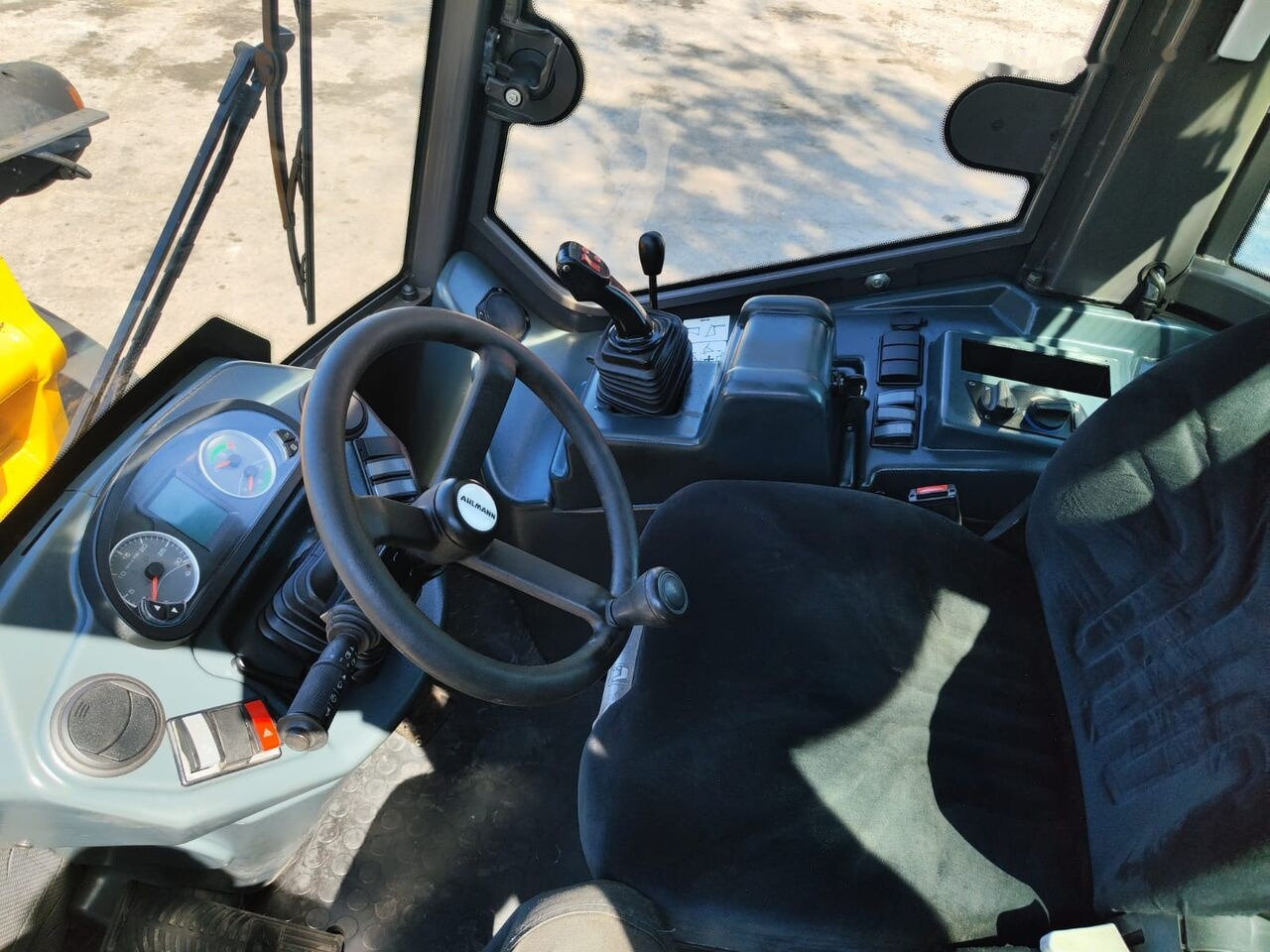 Cargadora de ruedas Mecalac AX 1000: foto 12