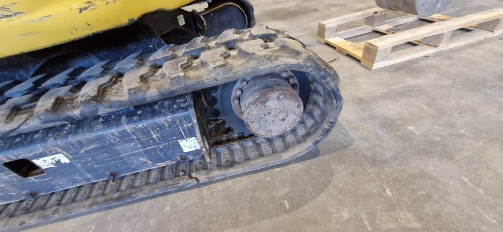 Miniexcavadora Komatsu PC 26 MR: foto 6 Miniexcavadora Komatsu PC 26 MR: foto 6