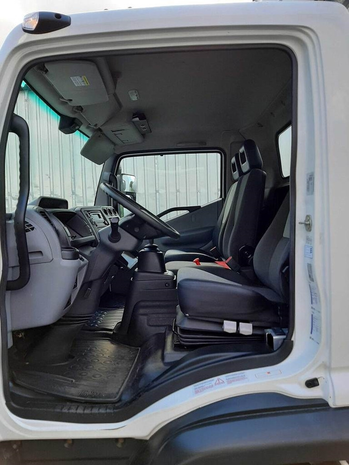 Renault D CAB 4X2 EURO6 - Camión caja cerrada: foto 5 Renault D CAB 4X2 EURO6 - Camión caja cerrada: foto 5