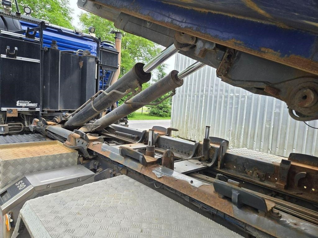 Volvo FMX460 4X4-2 MULTILIFT  - Camión multibasculante: foto 3 Volvo FMX460 4X4-2 MULTILIFT  - Camión multibasculante: foto 3