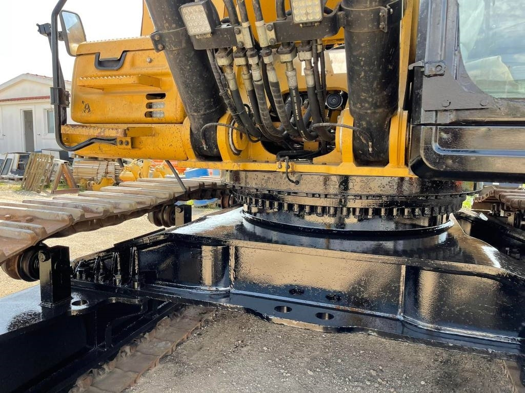 Excavadora de cadenas CAT 352FL: foto 12