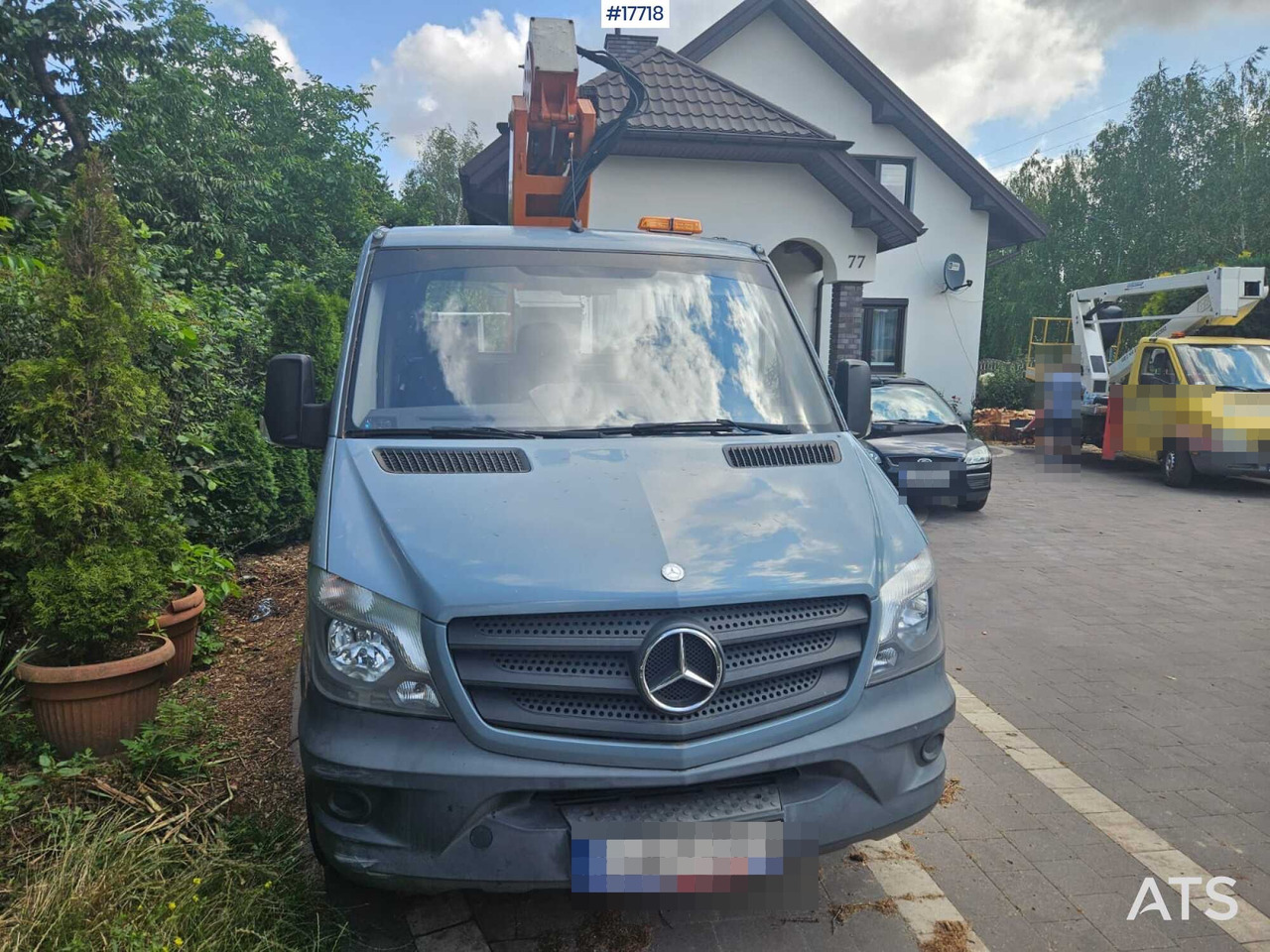 2014 Mercedes-Benz Sprinter - Camión con plataforma elevadora: foto 4 2014 Mercedes-Benz Sprinter - Camión con plataforma elevadora: foto 4