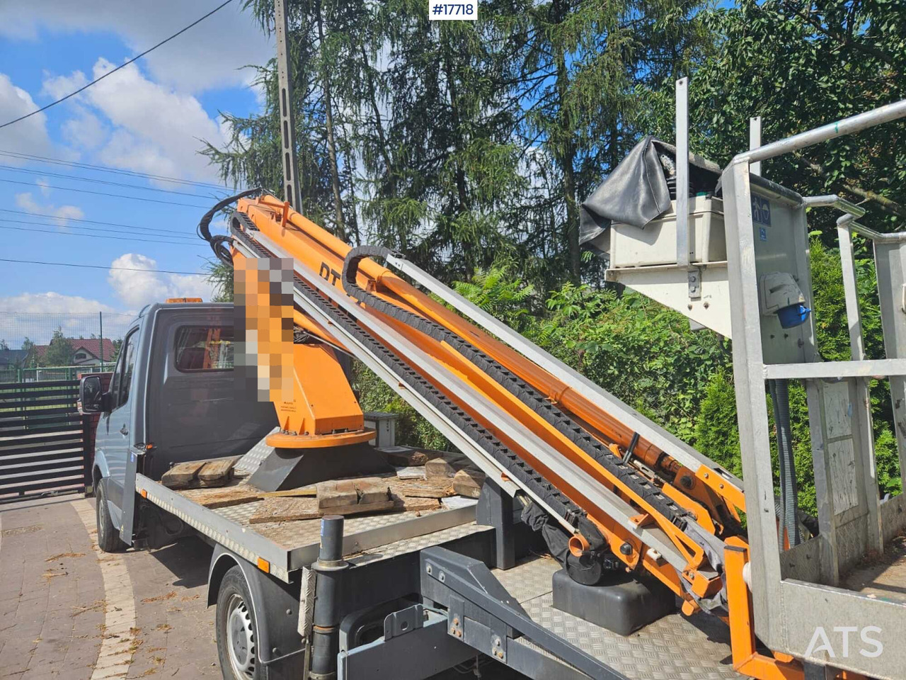 Camión con plataforma elevadora 2014 Mercedes-Benz Sprinter: foto 14 Camión con plataforma elevadora 2014 Mercedes-Benz Sprinter: foto 14