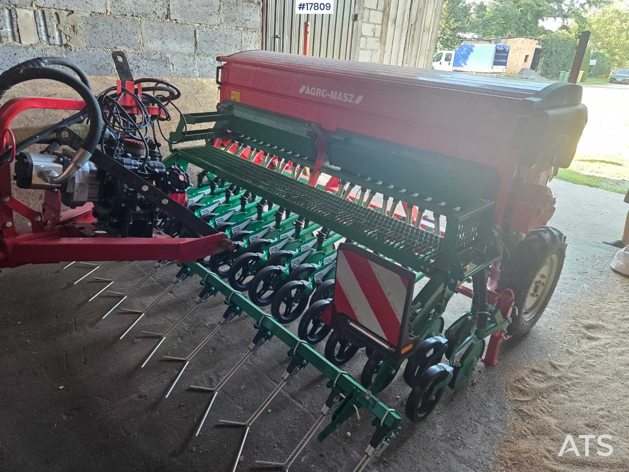 2025 Agromasz SR 301 - Sembradora: foto 3 2025 Agromasz SR 301 - Sembradora: foto 3
