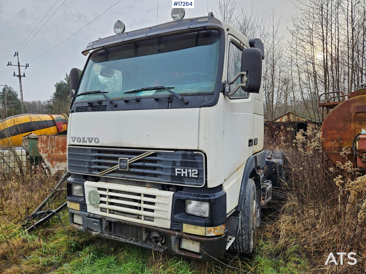 Semi-truck VOLVO FH12 - 4X2T (2006) - Cabeza tractora: foto 1 Semi-truck VOLVO FH12 - 4X2T (2006) - Cabeza tractora: foto 1