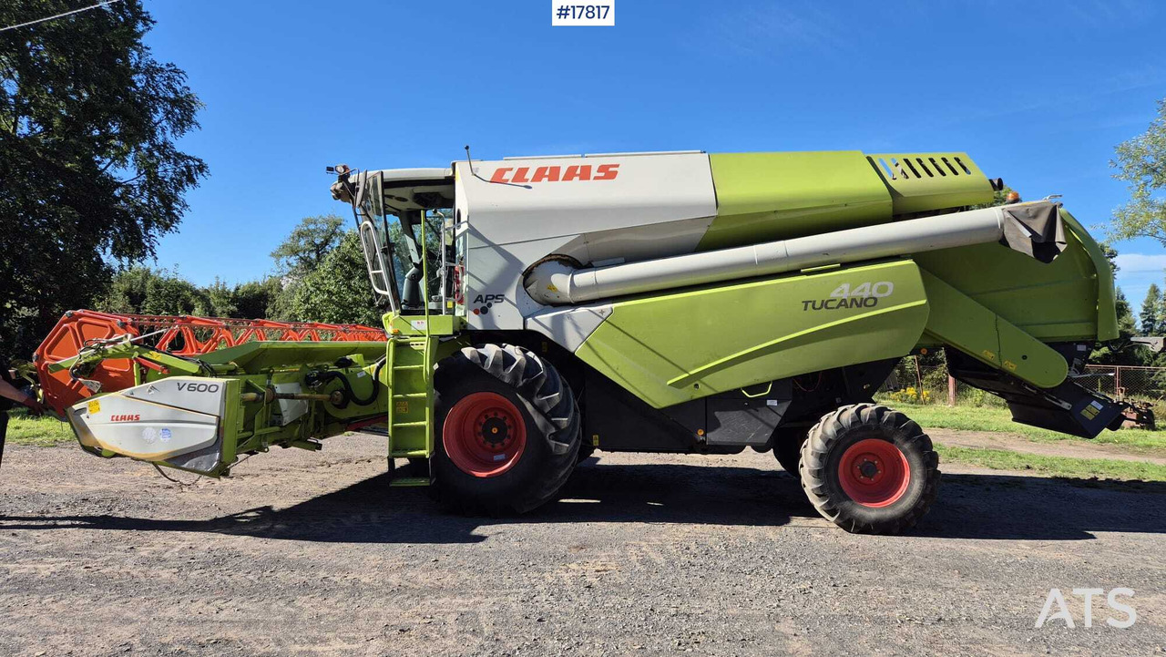 Kombajn zbożowy CLAAS TUCANO 440 (2015) - Cosechadora de granos: foto 5 Kombajn zbożowy CLAAS TUCANO 440 (2015) - Cosechadora de granos: foto 5