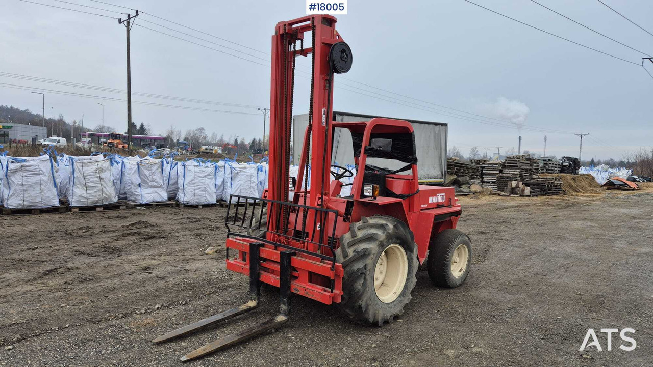 Rough terrain forklift MANITOU MB 30N (1993) - Carretilla todo terreno: foto 3 Rough terrain forklift MANITOU MB 30N (1993) - Carretilla todo terreno: foto 3