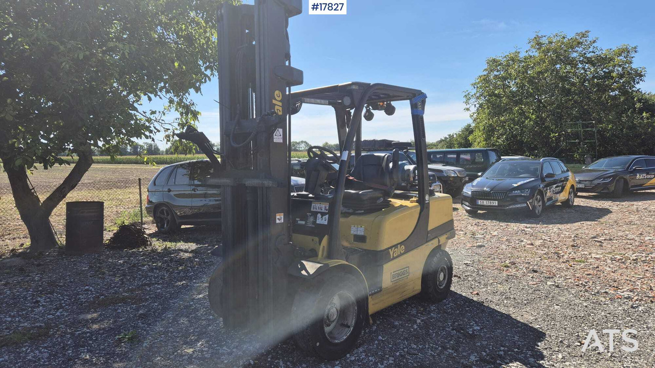 YALE GLP35VX Forklift (2017) - Carretilla elevadora de gas: foto 4 YALE GLP35VX Forklift (2017) - Carretilla elevadora de gas: foto 4