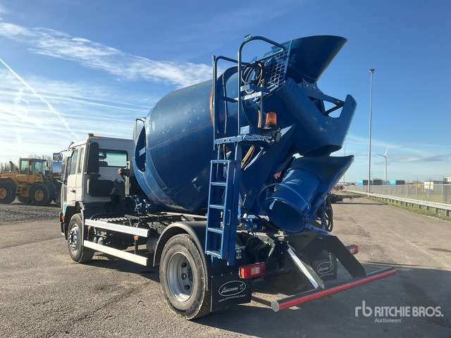 2004 Volvo FL6 4x2 Mixer Truck - Camión hormigonera: foto 4 2004 Volvo FL6 4x2 Mixer Truck - Camión hormigonera: foto 4