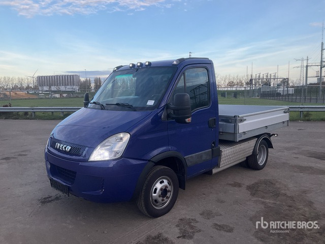 2010 Iveco 40C18 4x2 Van Truck - Furgoneta caja abierta: foto 1 2010 Iveco 40C18 4x2 Van Truck - Furgoneta caja abierta: foto 1