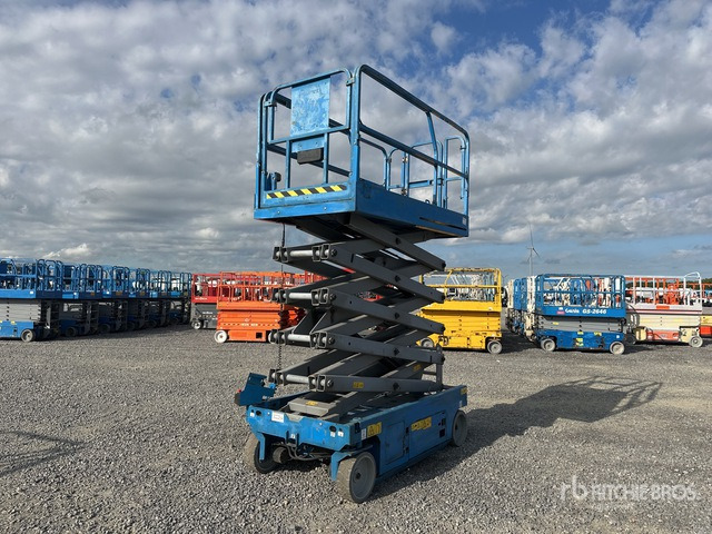 2013 Genie GS-3246 Electric Scissor Lift - Plataforma de tijeras: foto 2 2013 Genie GS-3246 Electric Scissor Lift - Plataforma de tijeras: foto 2