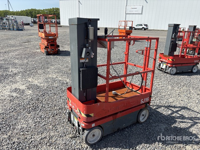 2018 Skyjack SJ16 Vertical Mast Lift - Plataforma de mástil vertical: foto 1 2018 Skyjack SJ16 Vertical Mast Lift - Plataforma de mástil vertical: foto 1