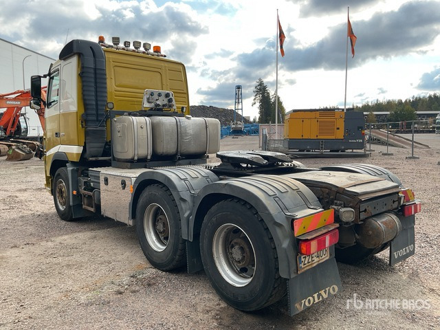 2012 Volvo FH16-600 6x4 T/A Sleeper Truck Tractor - Cabeza tractora: foto 4 2012 Volvo FH16-600 6x4 T/A Sleeper Truck Tractor - Cabeza tractora: foto 4