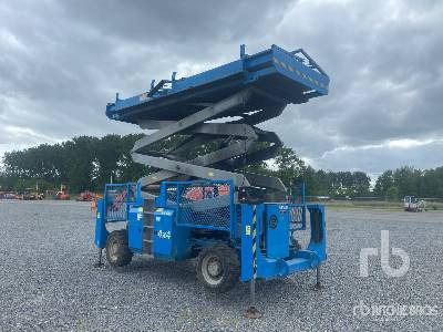GENIE GS3384RT 4x4 Diesel - Plataforma de tijeras: foto 4 GENIE GS3384RT 4x4 Diesel - Plataforma de tijeras: foto 4
