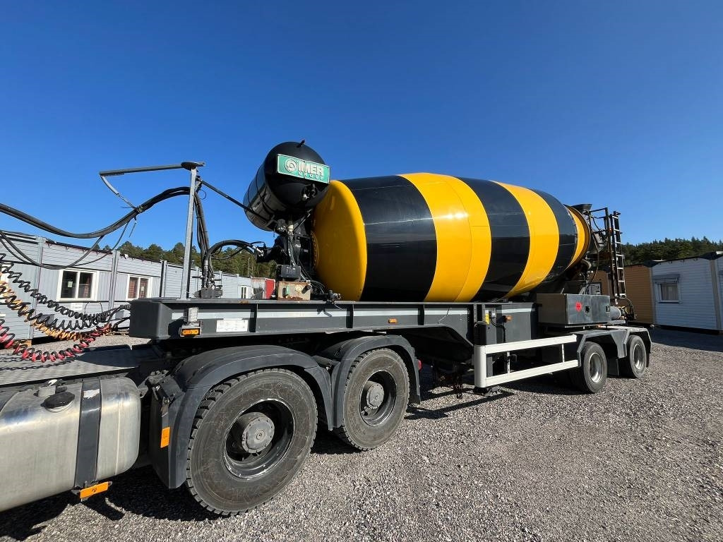 Mercedes-Benz Arocs 6X4 AMT BT 220 semi-trailer concrete mixer - Cabeza tractora, Semirremolque hormigonera: foto 4 Mercedes-Benz Arocs 6X4 AMT BT 220 semi-trailer concrete mixer - Cabeza tractora, Semirremolque hormigonera: foto 4