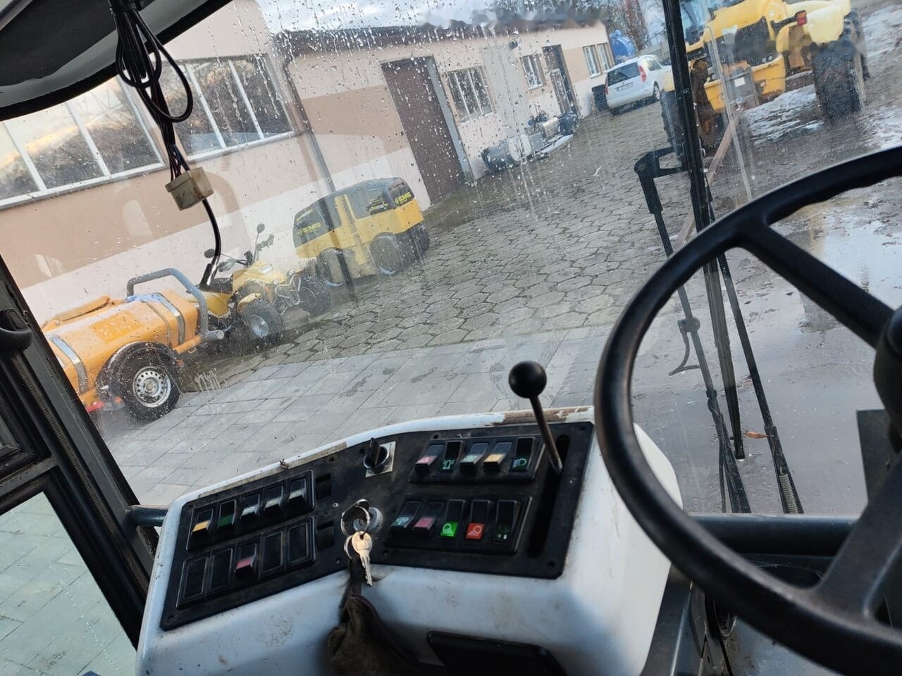 Barredora vial Mathieu Yno Ravo C 540 NA CZĘŚCI: foto 10
