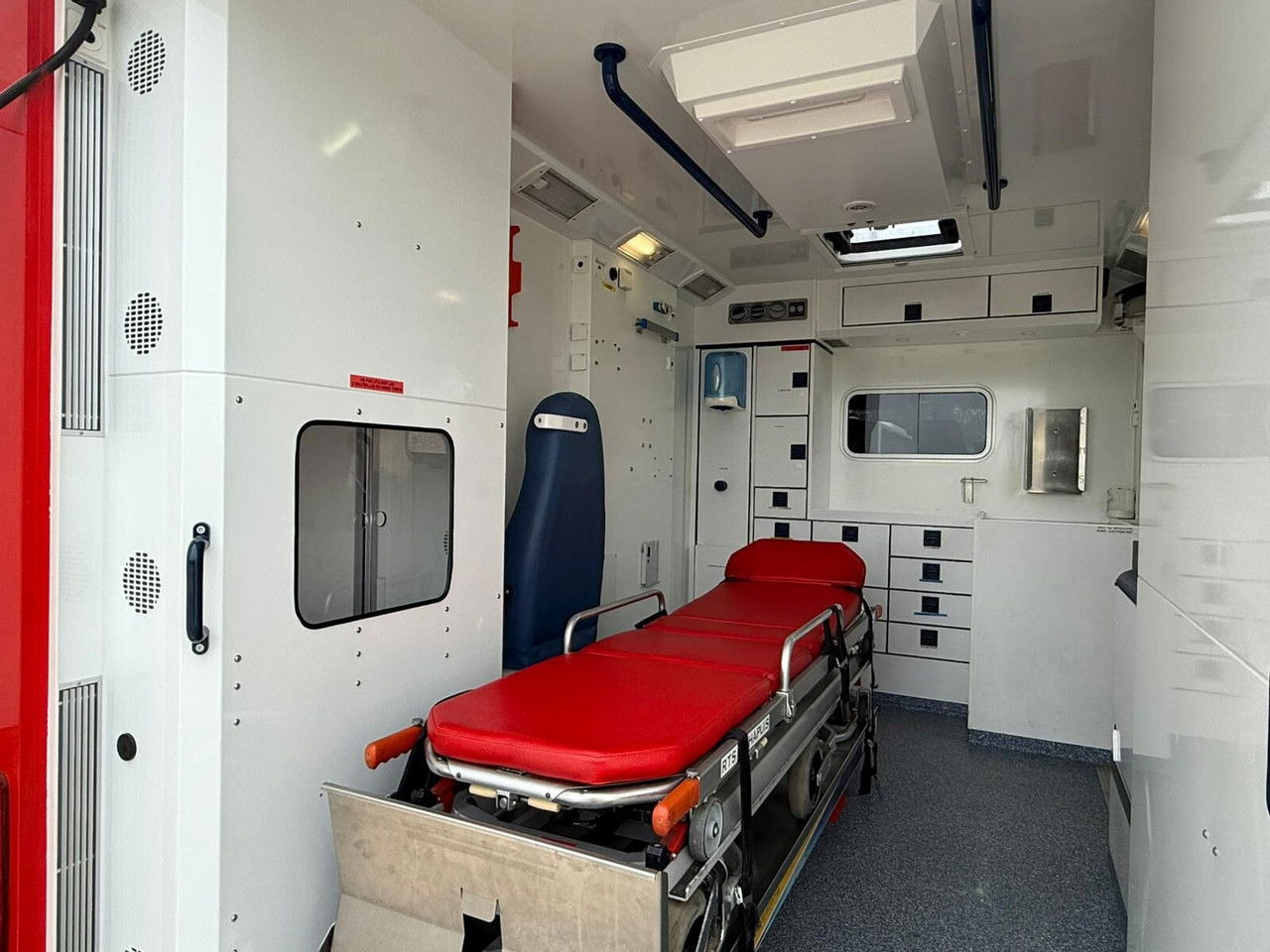 Ambulancia Renault Master Karetka Ambulans pogotowie kontenerowe: foto 18