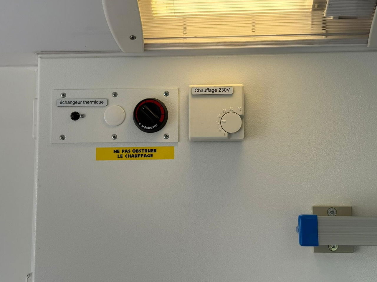 Ambulancia Renault Master Karetka Ambulans pogotowie kontenerowe: foto 21